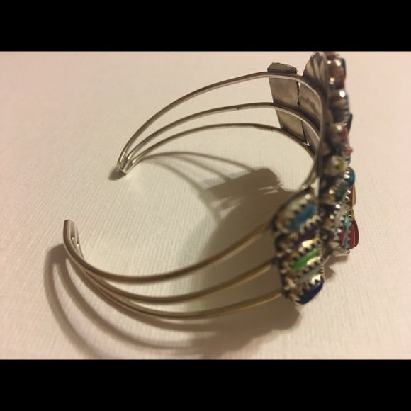 Handcuff l/ bangle bracelet - Picture 5 of 8